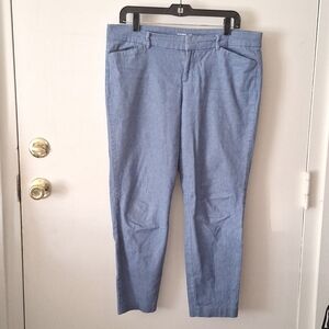 Old Navy Pixie Pant Size 12